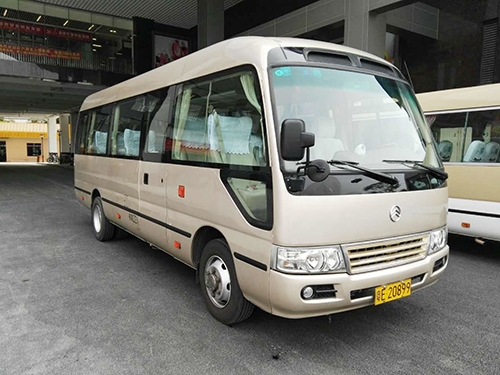 南海中巴客車(chē)租賃